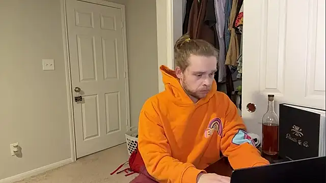 Snapshot of DaddydayDrinkzz chatting on 03/02/25, 06:05 DaddydayDrinkzz online show from 03/02/25, 06:05