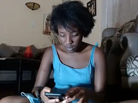 Snapshot of SexyRed18 chatting on 02/18/25, 07:52 SexyRed18 online show from 02/18/25, 07:52