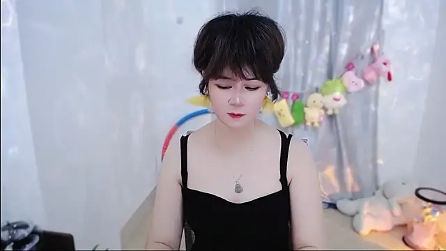 Fan ting online show from 10/29/25, 02:47