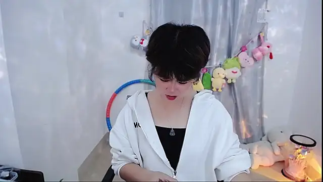 Fan ting online show from 11/04/25, 02:32