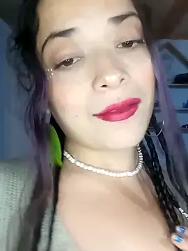 Elvishcassie  online show from 02/12/25, 09:01