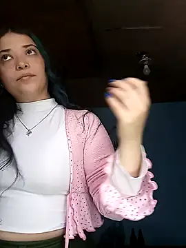 Elvishcassie  online show from 11/11/25, 03:34