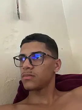 Snapshot of Naka300 chatting on 02/10/25, 07:07 Naka300 online show from 02/10/25, 07:07