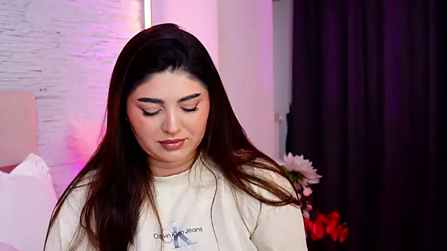 RachelSwaan online show from 02/13/26, 07:37