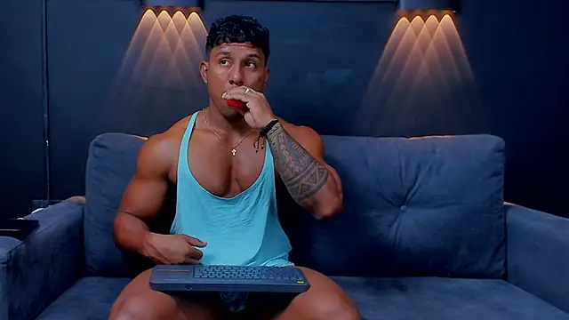 CallumMuscle online show from 02/10/25, 04:30