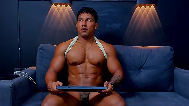 CallumMuscle online show from 03/07/25, 04:24