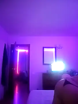 mariasaenz22 online show from 01/29/25, 01:37