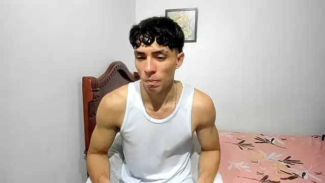 enzo sloran online show from 10/13/25, 03:34