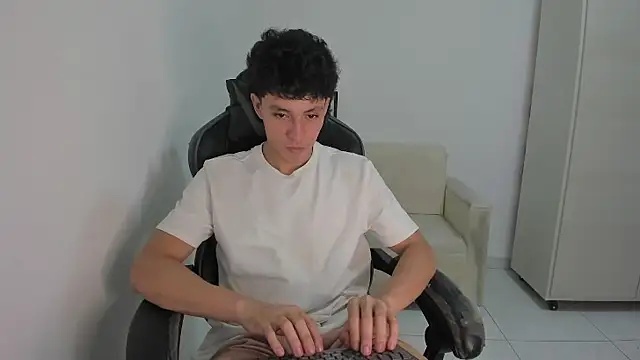 enzo sloran online show from 03/06/26, 04:53