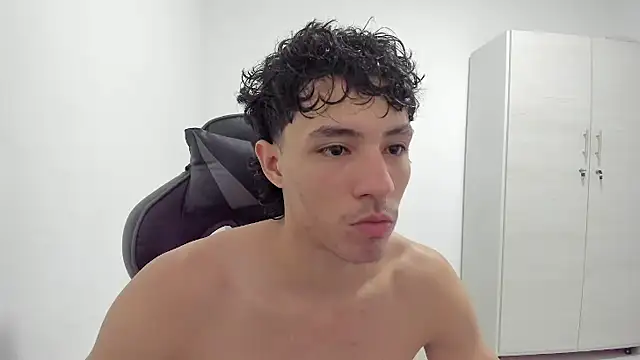 enzo sloran online show from 03/30/26, 07:04