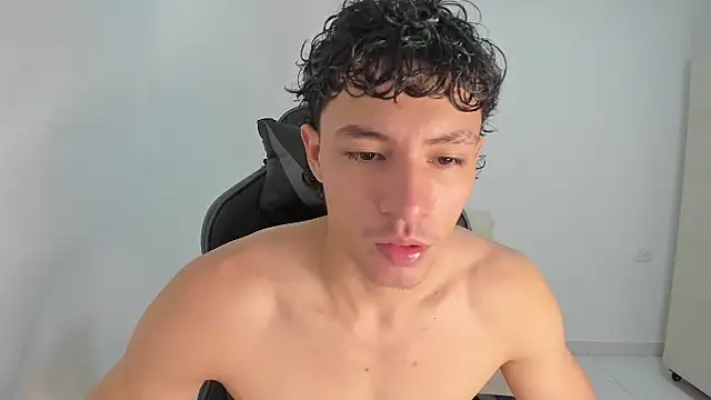 enzo sloran online show from 04/01/26, 03:53