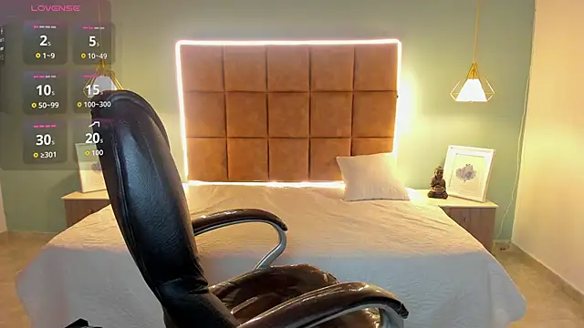 AlejooTwink online show from 11/20/25, 02:45