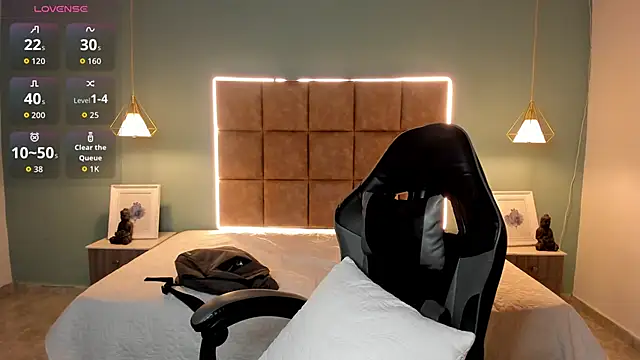 AlejooTwink online show from 04/21/26, 03:35