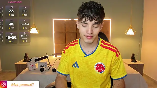 AlejooTwink online show from 07/04/26, 01:12