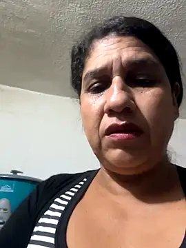 siri duque online show from 10/09/25, 10:46