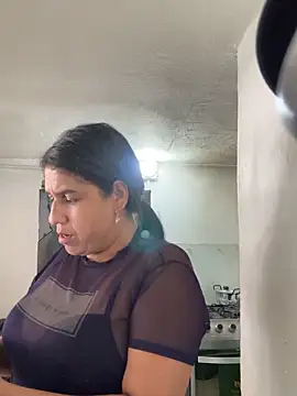 siri duque online show from 11/04/25, 03:44