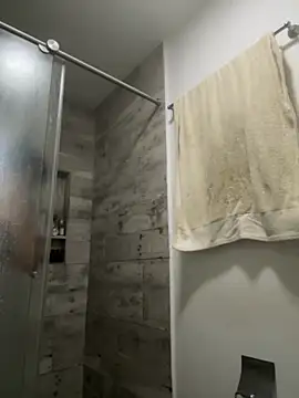 siri duque online show from 03/12/26, 01:23