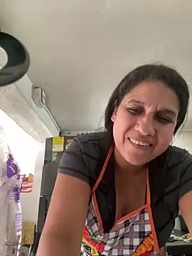 siri duque online show from 05/31/26, 06:09