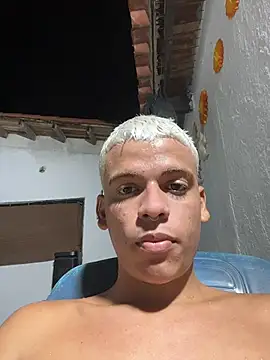 Leo bunny hot online show from 11/21/25, 10:41