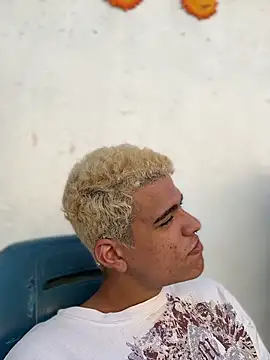 Leo bunny hot online show from 03/15/26, 09:21