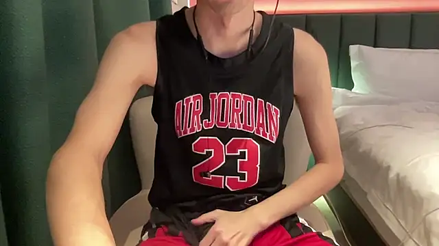 kimkim123123 online show from 02/10/25, 03:32