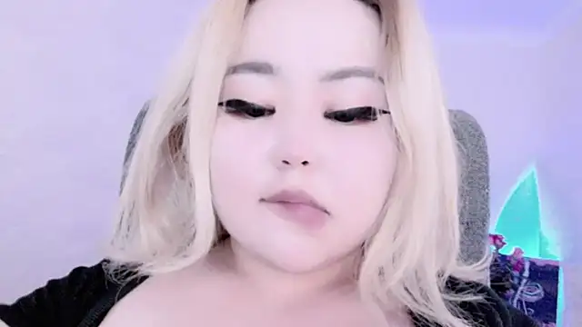 amelia sunlight online show from 12/14/24, 03:40