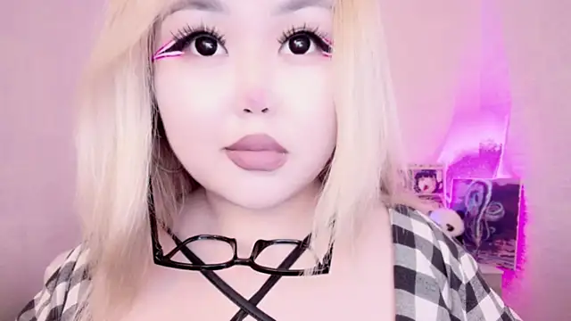 amelia sunlight online show from 02/13/25, 12:35