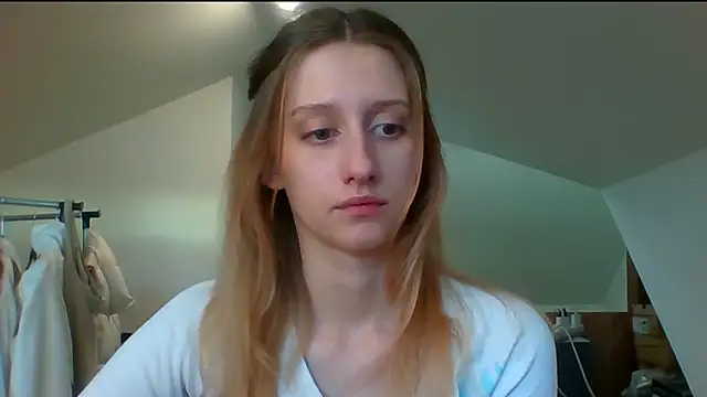 LUNA delight online show from 01/03/25, 08:10