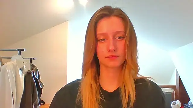 LUNA delight online show from 02/26/25, 10:47