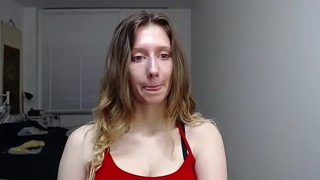 LUNA delight online show from 10/27/25, 06:28