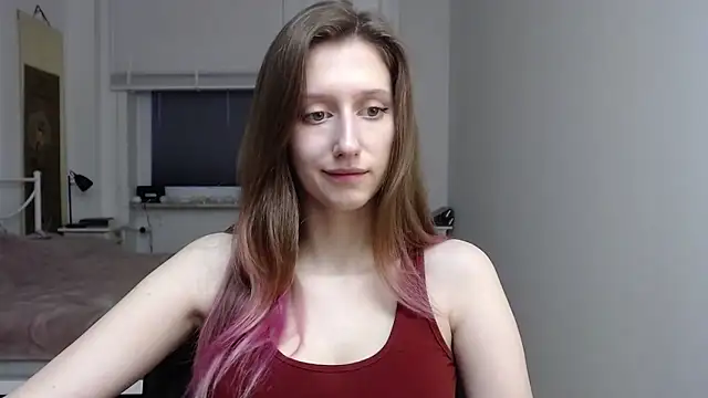 Snapshot of LUNA_delight chatting on 12/15/25, 06:50 LUNA delight online show from 12/15/25, 06:50