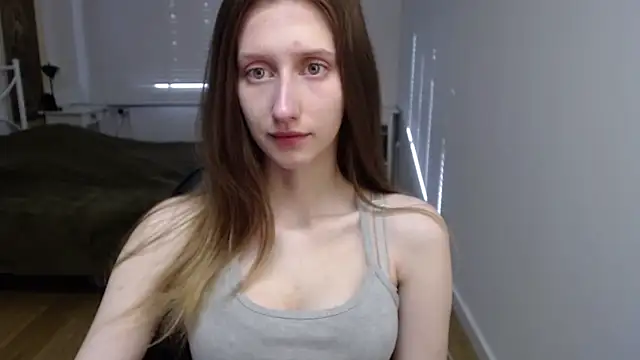 LUNA delight online show from 04/22/26, 05:43