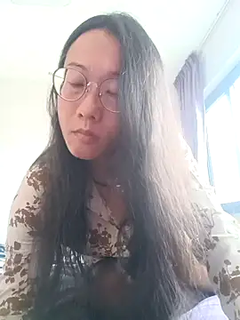 Snapshot of shampoo chatting on 12/18/24, 11:19 shampoo online show from 12/18/24, 11:19