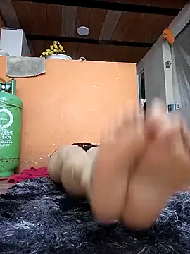 Megan jennerr online show from 04/08/26, 02:28