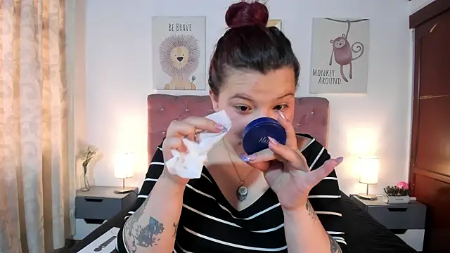 CelessteRedds online show from 04/21/26, 12:11