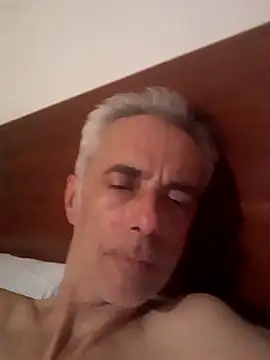 Snapshot of lombardodop73 chatting on 05/30/26, 11:46 lombardodop73 online show from 05/30/26, 11:46