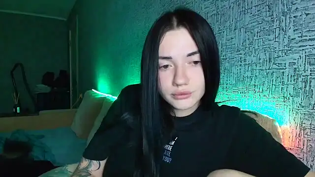 Liana diva online show from 11/20/25, 08:14