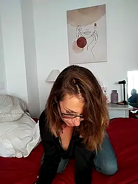 Snapshot of misslynexxx chatting on 02/19/26, 03:08 misslynexxx online show from 02/19/26, 03:08