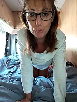 Snapshot of misslynexxx chatting on 03/26/26, 08:09 misslynexxx online show from 03/26/26, 08:09