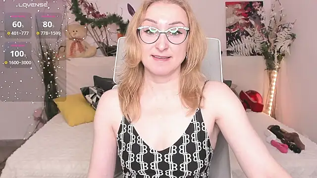 MadissonKiss online show from 12/16/25, 02:16