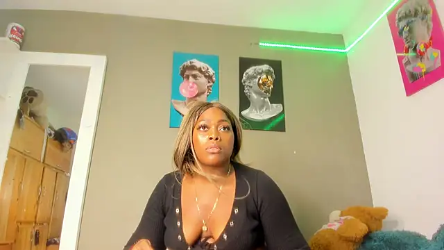 Lilybaudinx96 online show from 12/07/24, 02:20