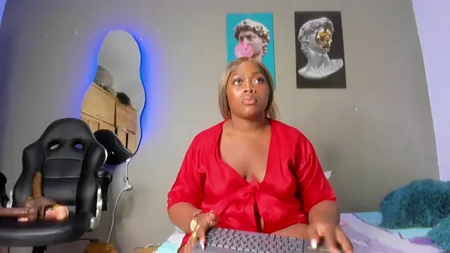 Lilybaudinx96 online show from 02/07/25, 03:34