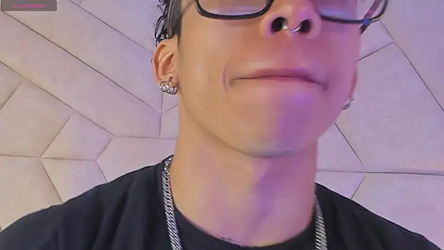 AkazaBoy  online show from 09/22/25, 04:25