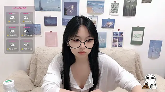 LiLiYbaby online show from 10/09/25, 06:33