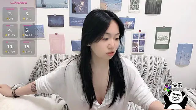 LiLiYbaby online show from 11/17/25, 06:30
