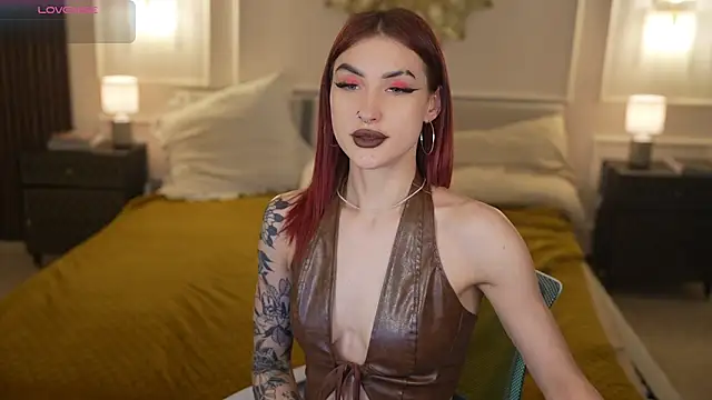 Magnetic Mia  online show from 03/28/26, 12:32