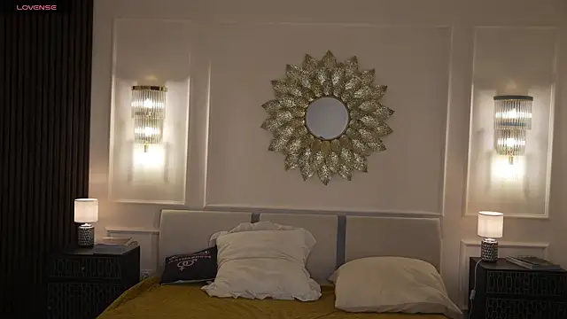 Magnetic Mia  online show from 05/10/26, 10:59