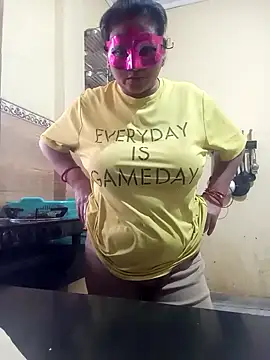 Punjabi beauty123 online show from 02/23/25, 03:35