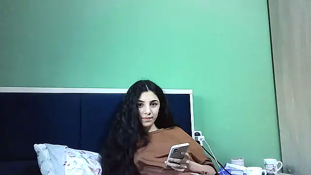 Ahotkittyxxx online show from 12/19/24, 08:23