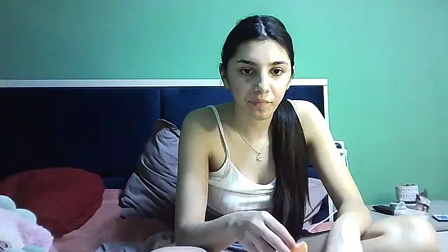 Ahotkittyxxx online show from 01/06/25, 05:16